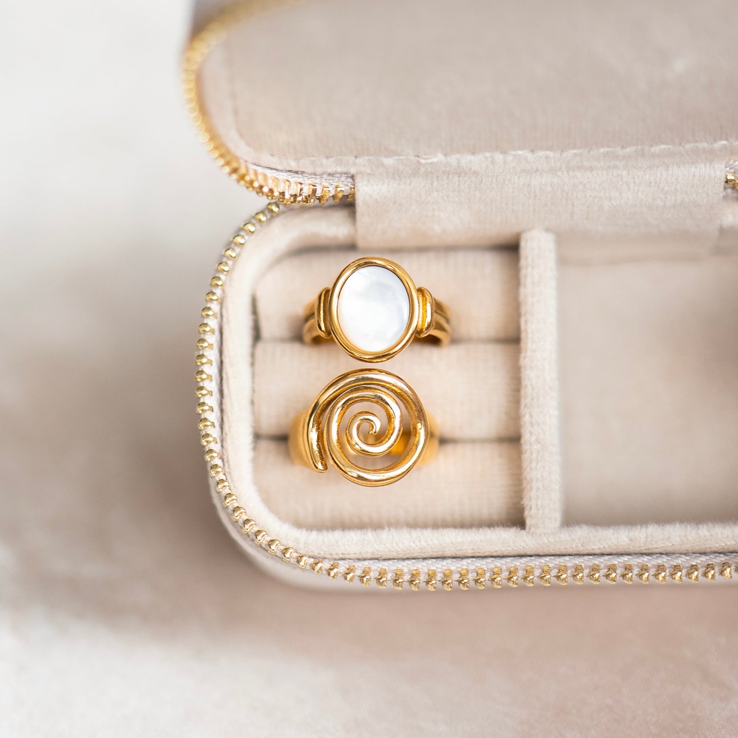 Luna Ring