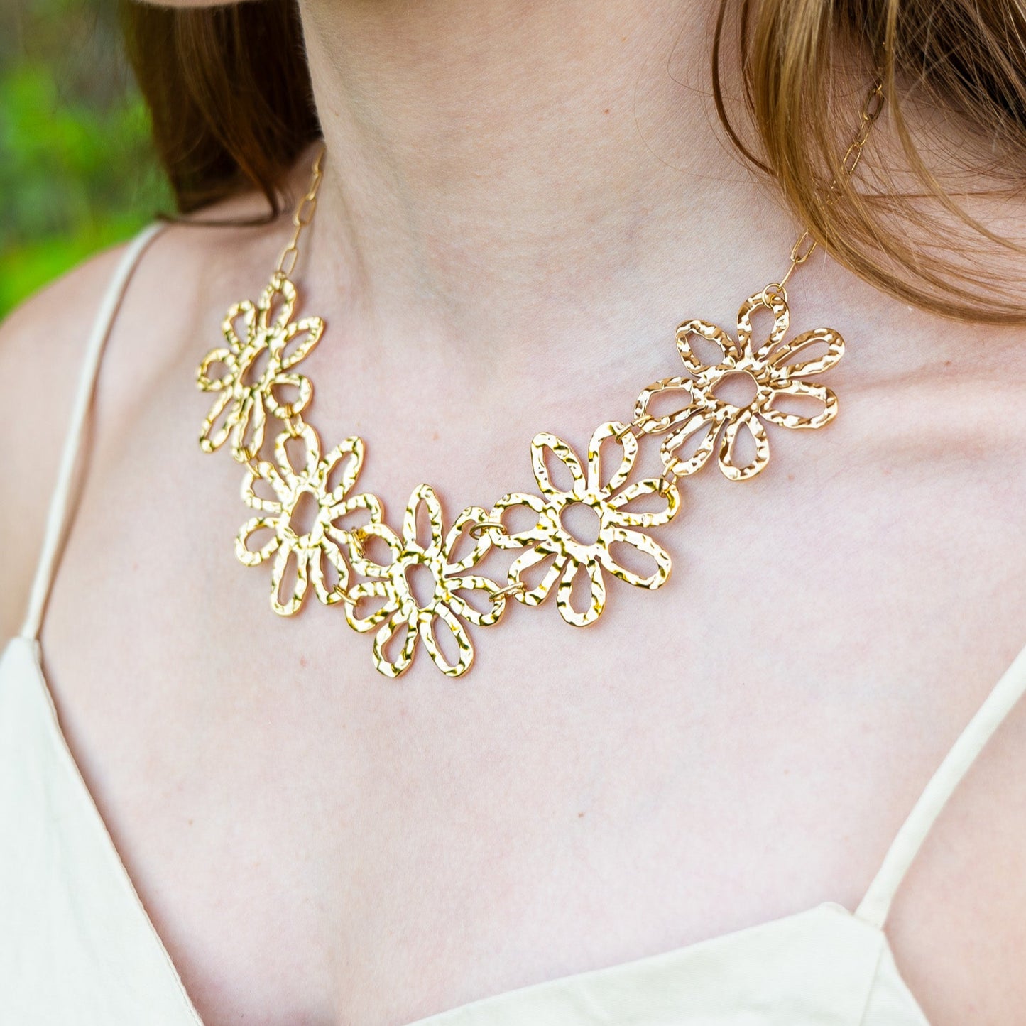 Daisy Chain Necklace