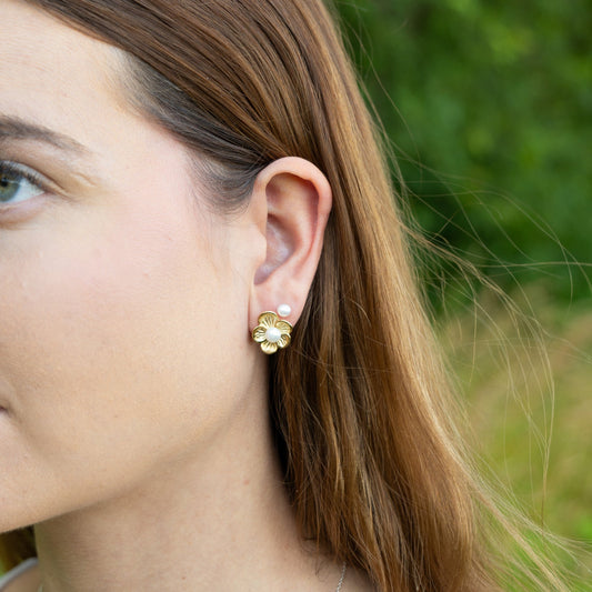 Flora Pearl Studs