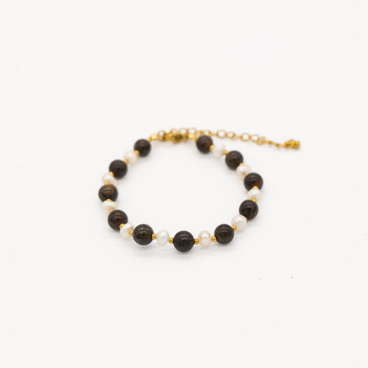 Sara Pearl Bracelet